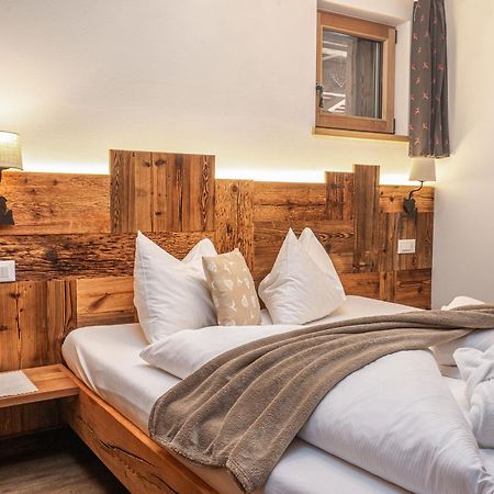 Alpine Mountain Chalet San Vigilio Di Marebbe Εξωτερικό φωτογραφία