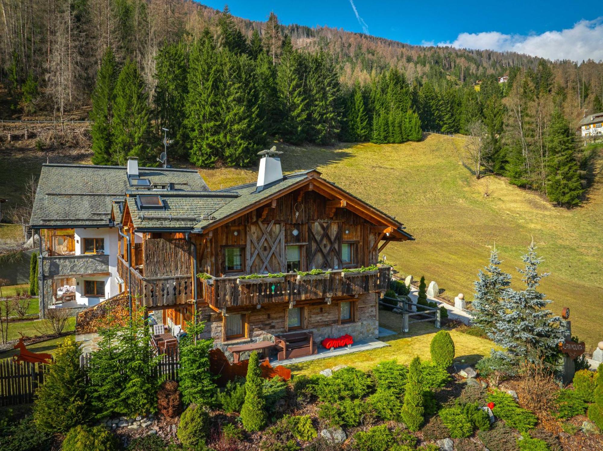 Alpine Mountain Chalet San Vigilio Di Marebbe Εξωτερικό φωτογραφία