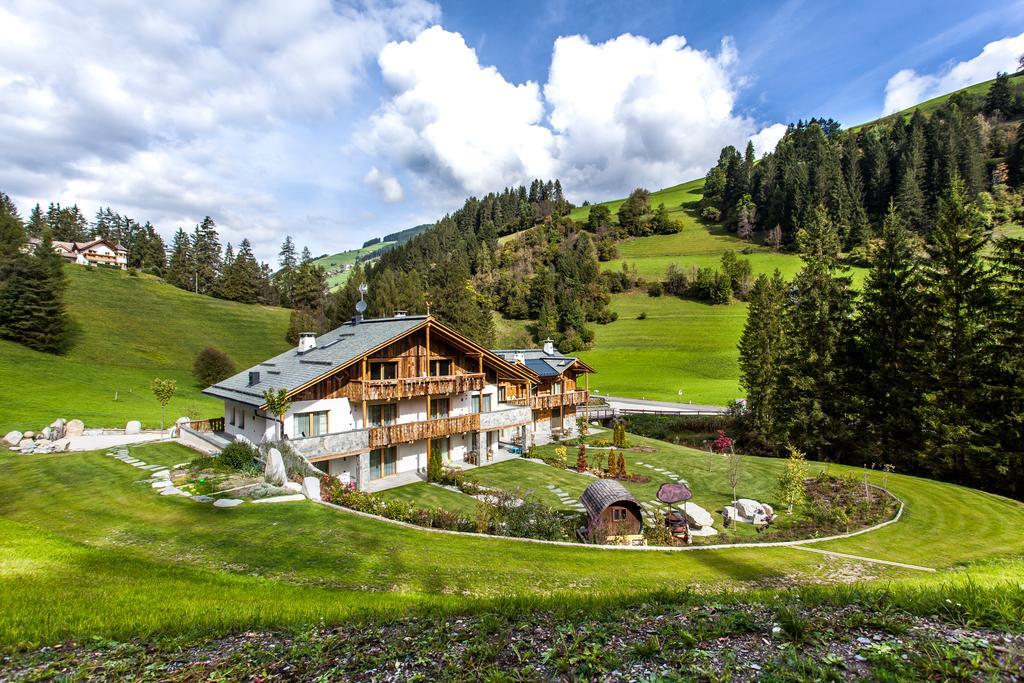 Alpine Mountain Chalet San Vigilio Di Marebbe Εξωτερικό φωτογραφία