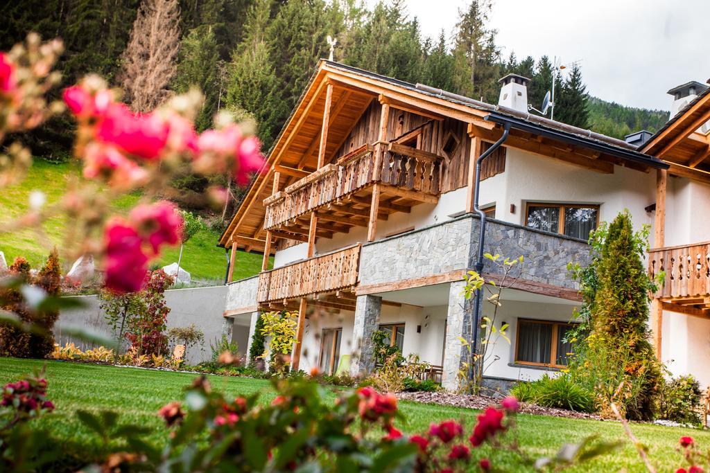 Alpine Mountain Chalet San Vigilio Di Marebbe Εξωτερικό φωτογραφία